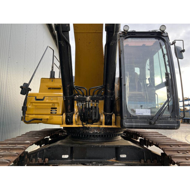 2015 Caterpillar 352FL-46885668