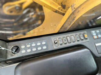 2015-caterpillar-352fl-1448724-46885709