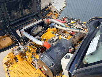 2016-caterpillar-730c2-1448741-46886400