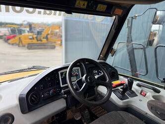 2016-caterpillar-730c2-1448742-46886471