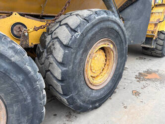 2016-caterpillar-730c2-1448742-46886489