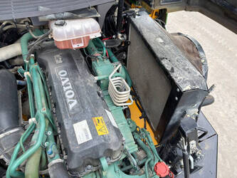 2013-volvo-a30f-1448744-46886581