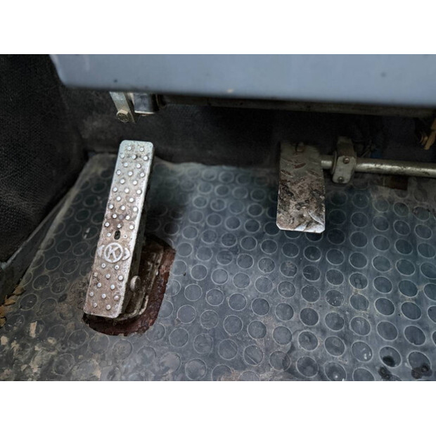 2004 هام GRW15-46886814