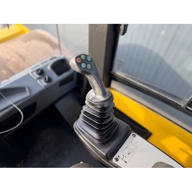 2019 BOMAG BW213D-5-46886876