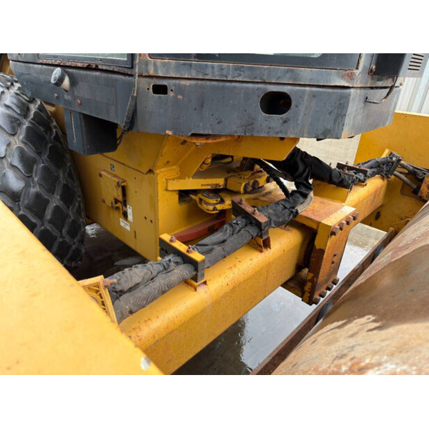 2012 كاتربيلر CS76 XT-46886999