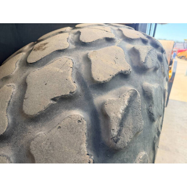 2012 ديناباك CA6000D-46887044