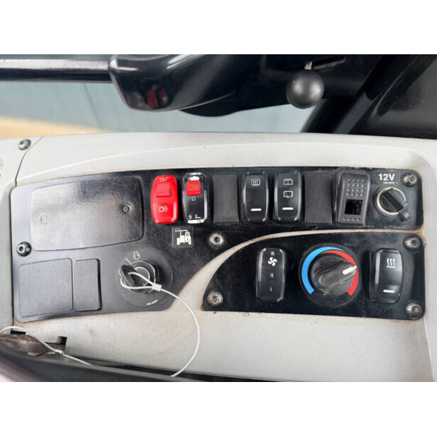 2016 Caterpillar 907M-46887629