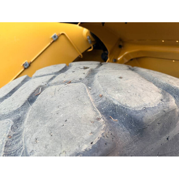 2015 Caterpillar 962M-46887718