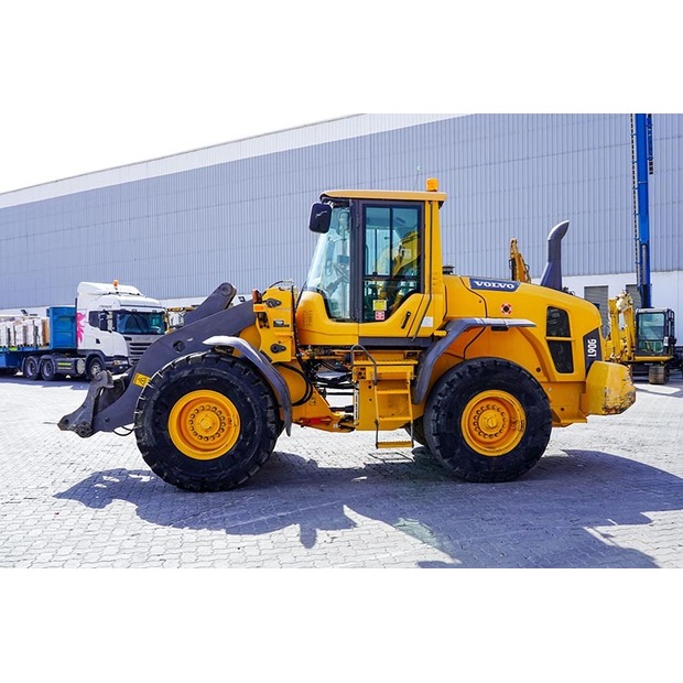 2012 Volvo L90G-46887858