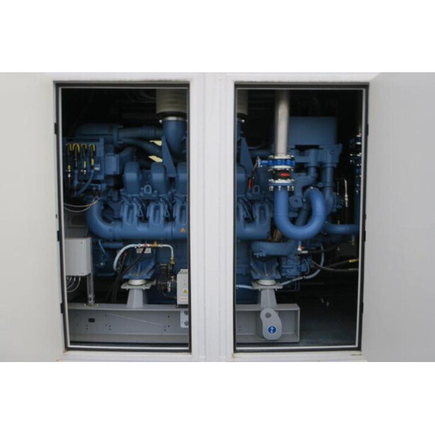 2017 ام تي يو 12V4000G63-46888405