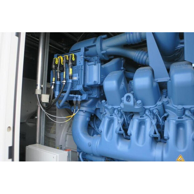 2017 ام تي يو 12V4000G63-46888406