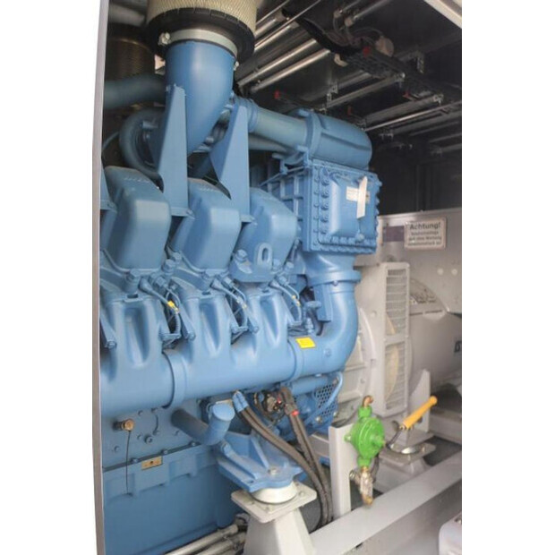 2017 ام تي يو 12V4000G63-46888411