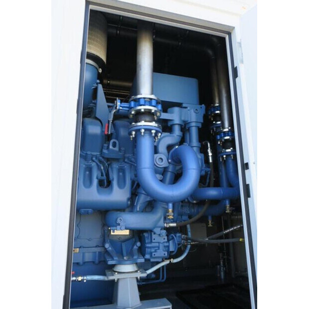 2017 ام تي يو 12V4000G63-46888444