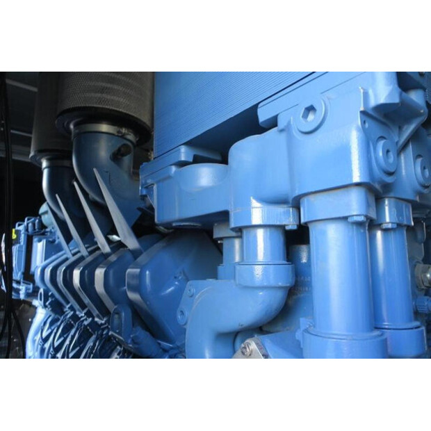 2009 ام تي يو 12V4000-46888473