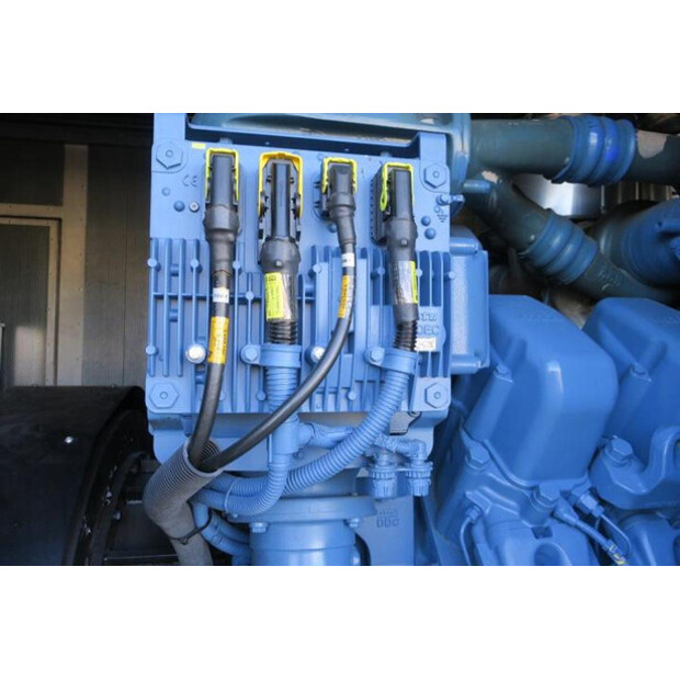 2009 ام تي يو 12V4000-46888476