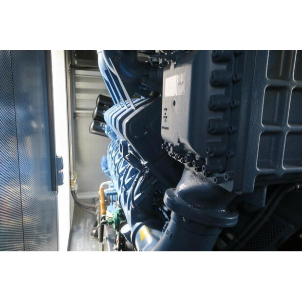 2009 ام تي يو 12V4000-46888517