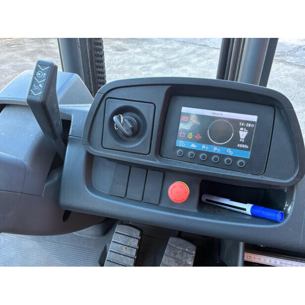 2015 Jungheinrich TFG425s-46888615