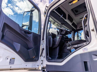 2021-mercedes-benz-arocs-2643-46888853