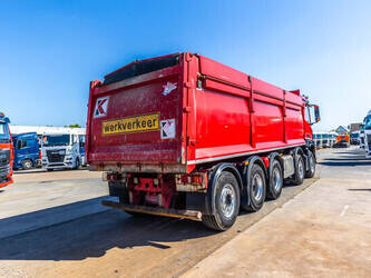 2016-mercedes-benz-arocs-4745l-46888874