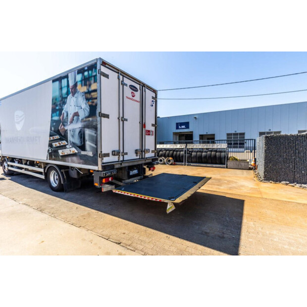 2013 Renault MIDLUM 220.16-46888946