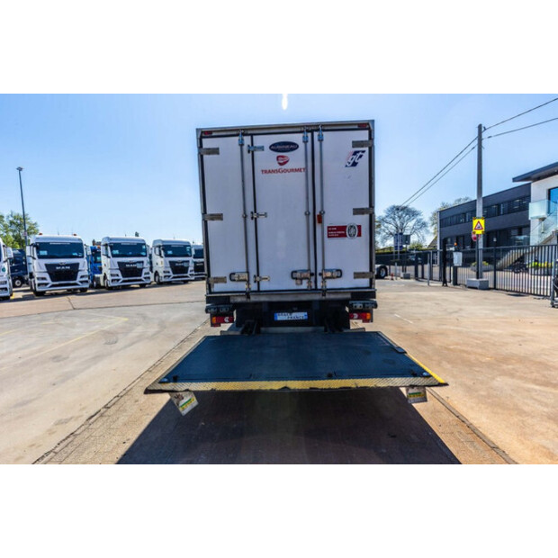 2013 Renault MIDLUM 220.16-46888947