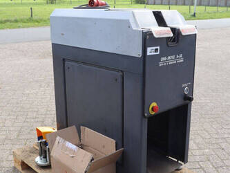 1999-one-skive-5-50-46889001