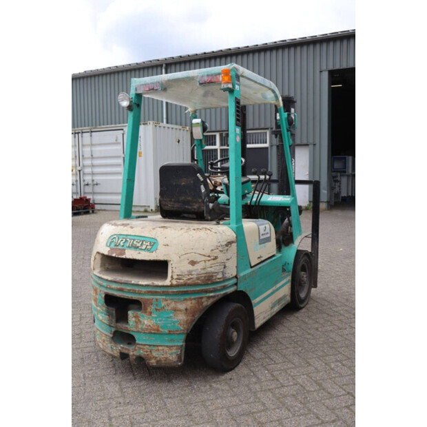 2005 ارتيسون FD25-46889021