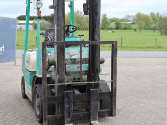 2005-artison-fd25-46889022