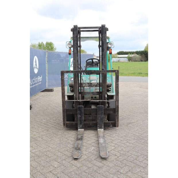 2005 ارتيسون FD25-46889023