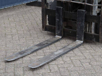 2005-artison-fd25-46889025