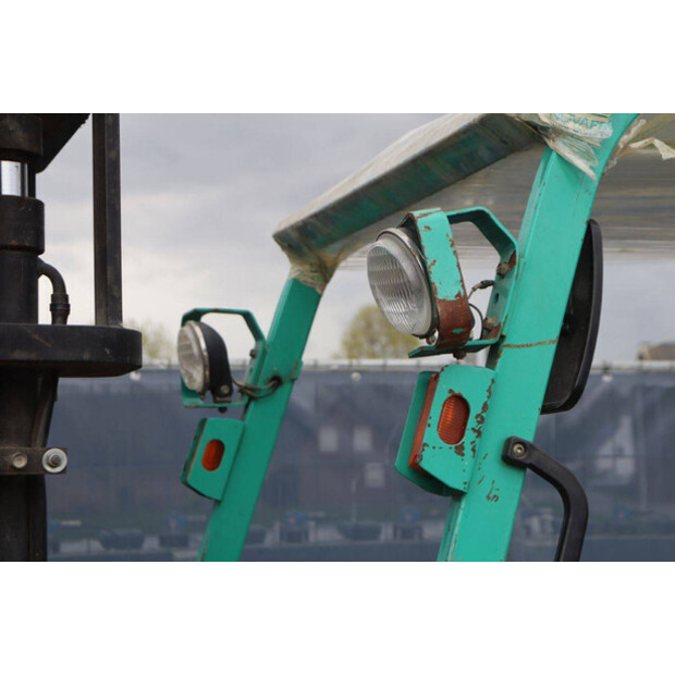 2005 ارتيسون FD25-46889028