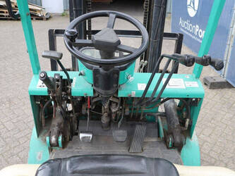 2005-artison-fd25-46889034