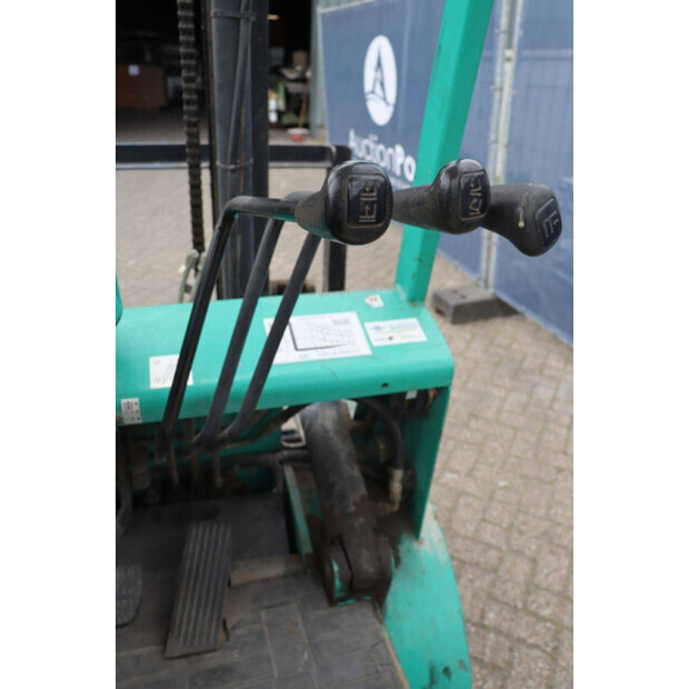 2005 ارتيسون FD25-46889042