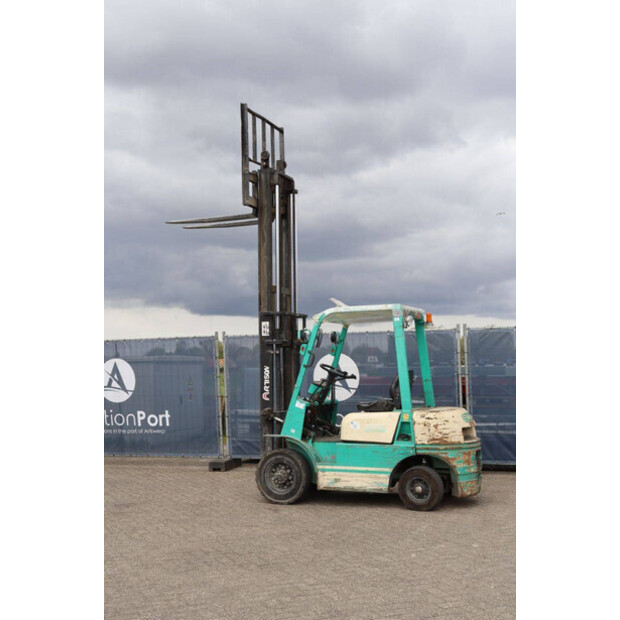 2005 ارتيسون FD25-46889050