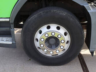 2013-volvo-fm410-1448839-46889066