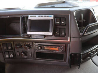 2013-volvo-fm410-1448839-46889083