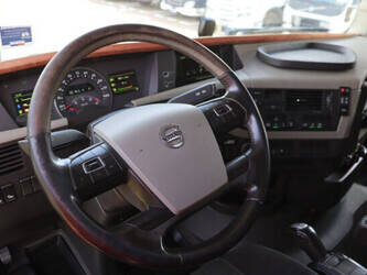 2016-volvo-fh540-1448841-46889172