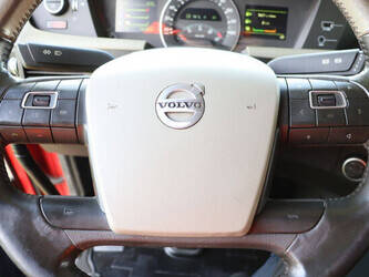 2016-volvo-fh540-1448841-46889178