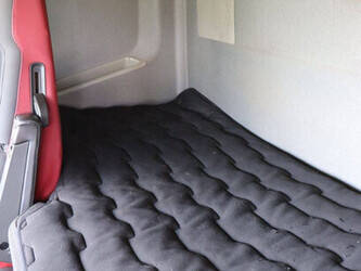 2016-volvo-fh540-1448841-46889187