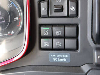 2016-scania-r580-1448844-46889333