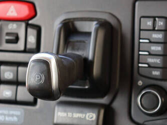 2016-scania-r580-1448844-46889334