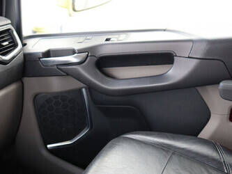 2016-scania-r580-1448844-46889339