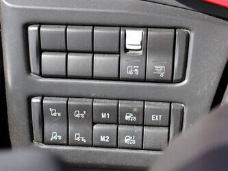 2016-scania-r580-1448844-46889343