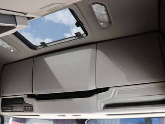 2016-scania-r580-1448844-46889354