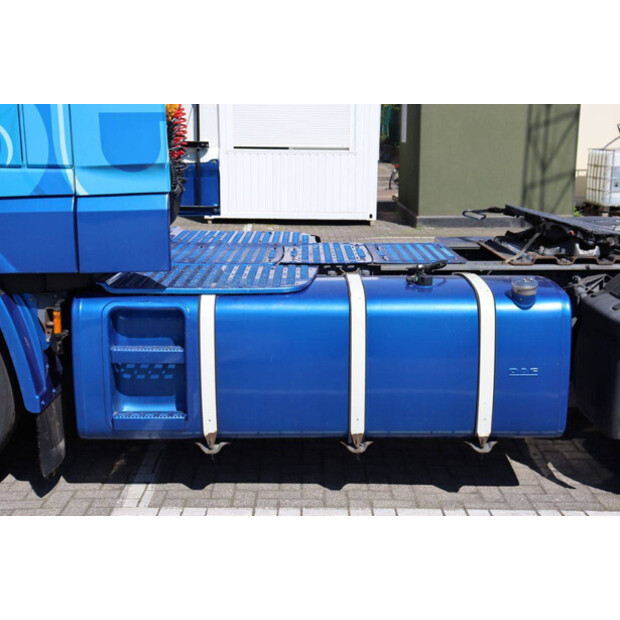 2017 داف XF 440-46889374