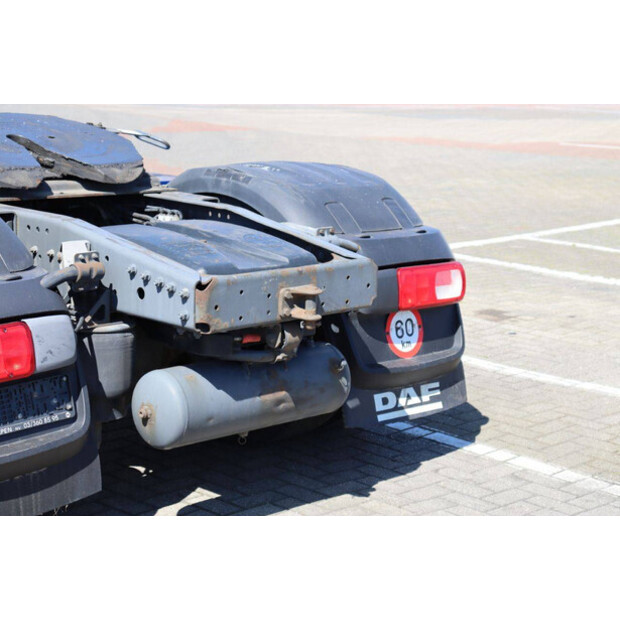 2017 داف XF 440-46889376