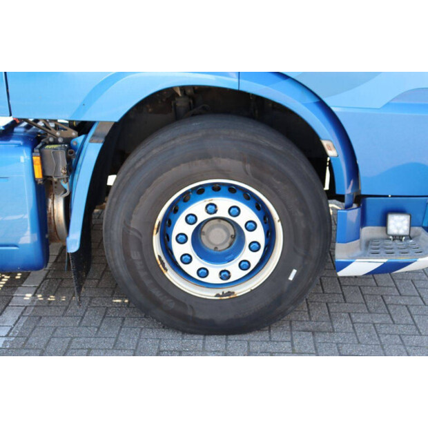 2017 داف XF 440-46889385