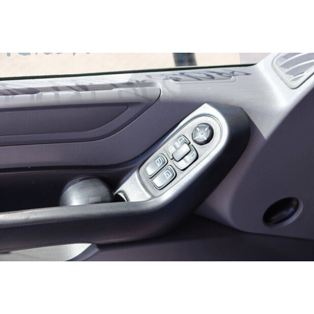 2017 داف XF 440-46889395