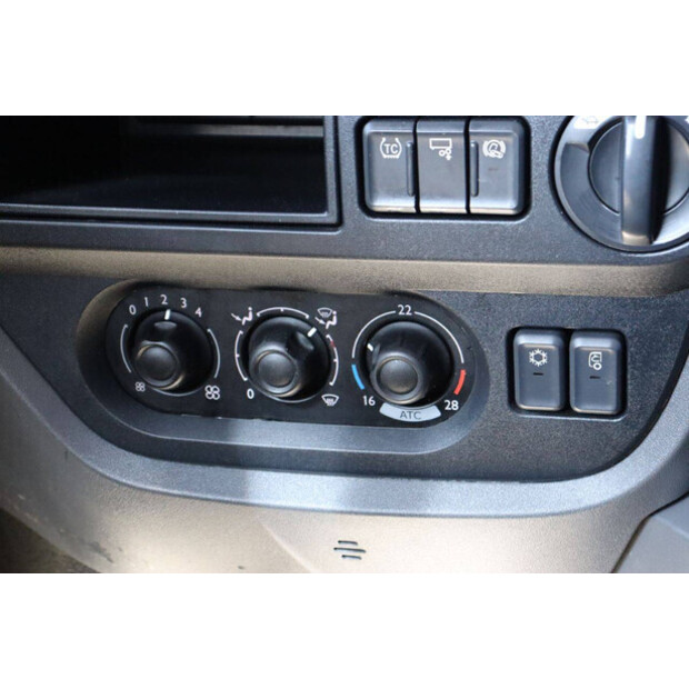 2017 داف XF 440-46889410