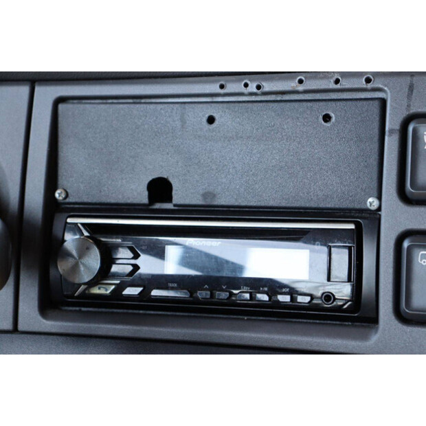 2017 داف XF 440-46889413